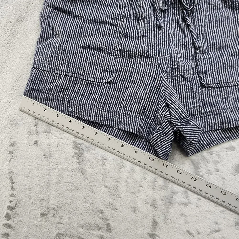 Time and Tru Shorts Womens XS (0-2) Blue White‎ Striped Linen Blend High Rise
